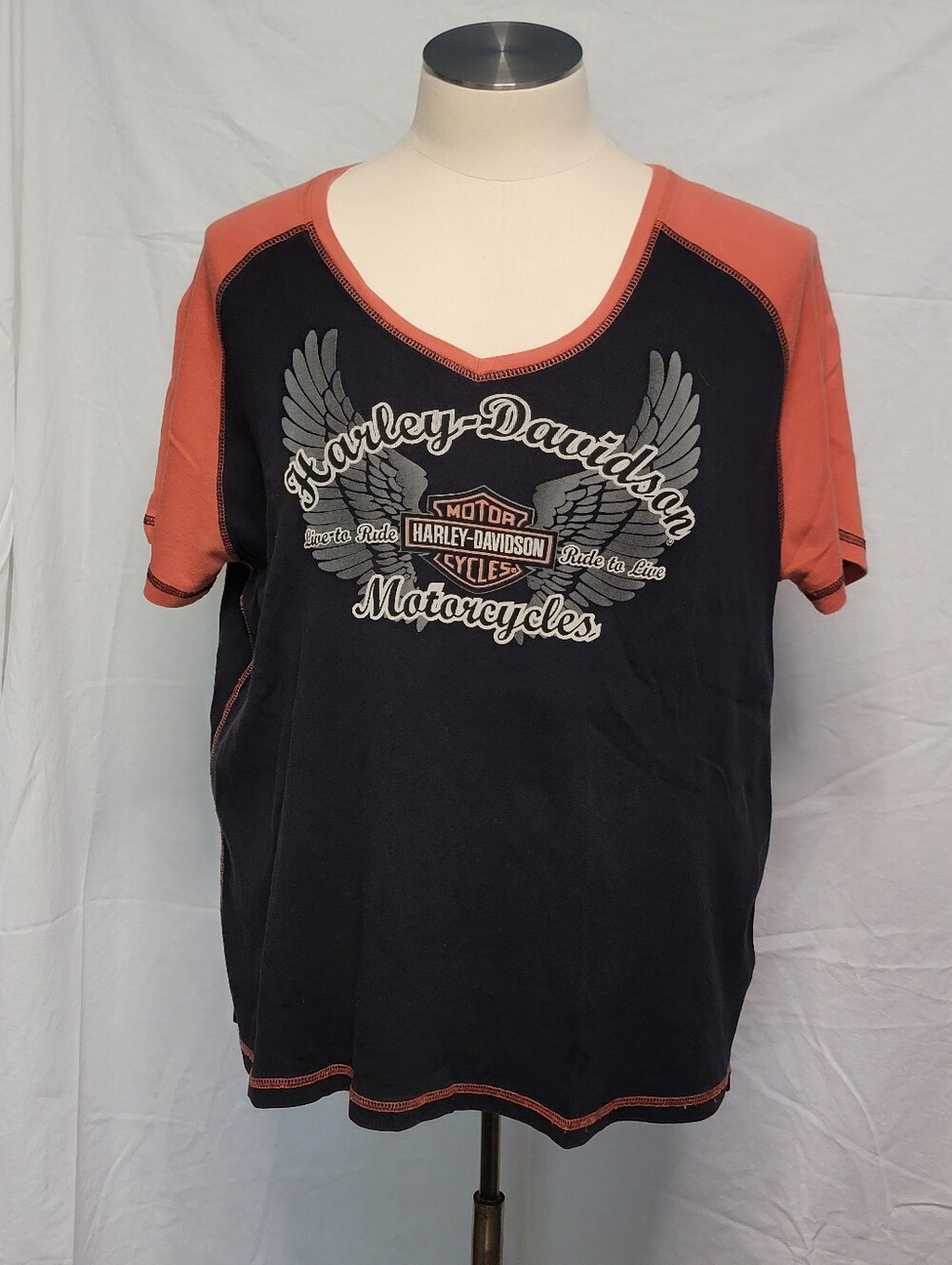 Harley-Davidson Black Tee with Orange Sleeves Size 2W
